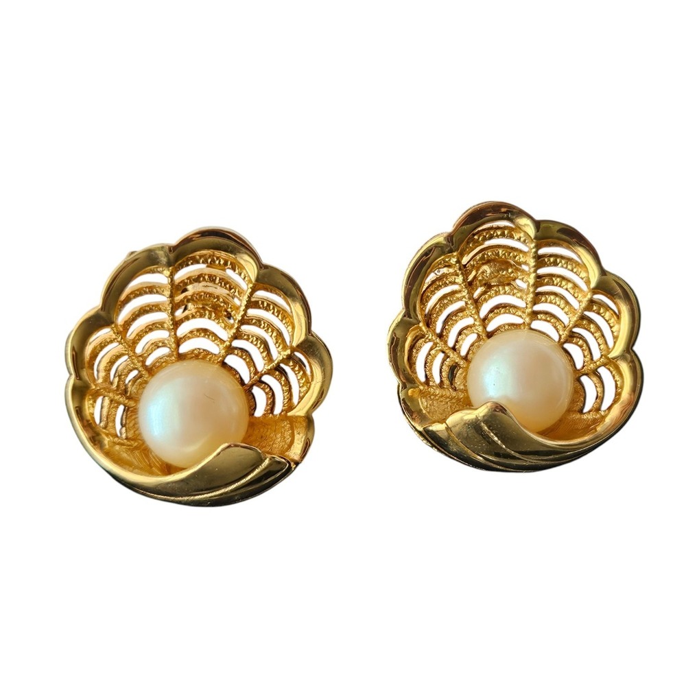 Vintage Faux Pearl and Gold Tone Clip On Earrings